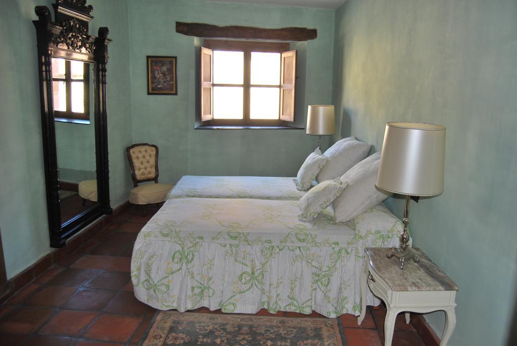 La Casa De San Gil Konuk evi Atienza Oda fotoğraf