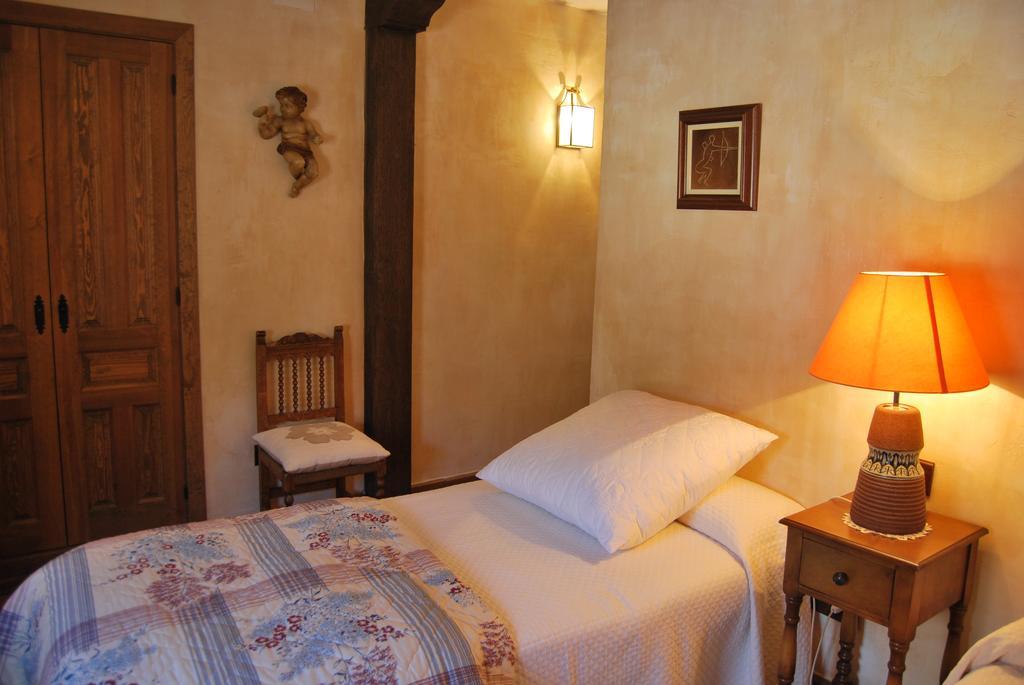 La Casa De San Gil Konuk evi Atienza Oda fotoğraf