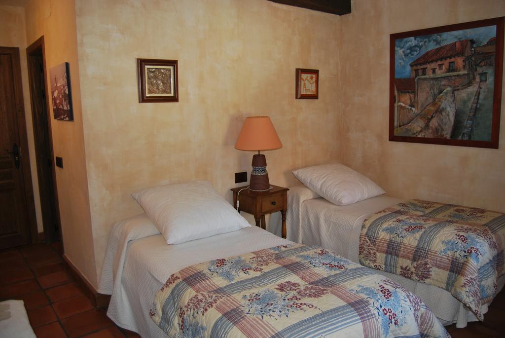 La Casa De San Gil Konuk evi Atienza Oda fotoğraf